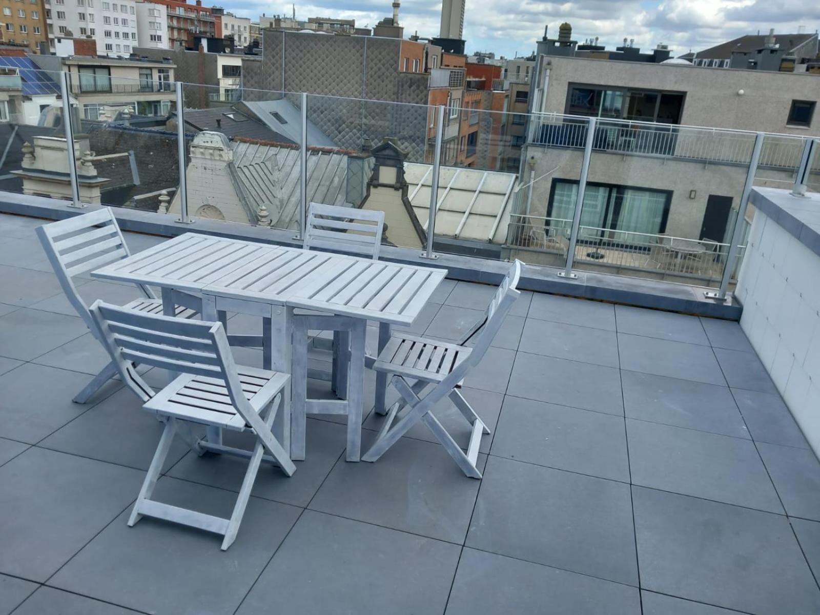 דירות Gezellig Centraal Gelegen Penthouse Oostende מראה חיצוני תמונה